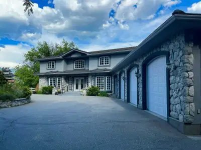 For more information & Photos go to PROPERTYGUYS and enter ID #353562 Welcome home to this Unique 3....
