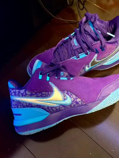 Men basketball shoes, View more