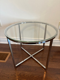 Side glass round coffee table