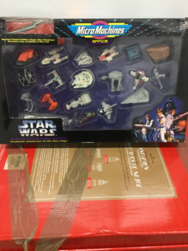STAR WARS - GALOOB MICRO MACHINES - MASTER COLLECTION EDITION in Arts & Collectibles in Markham / York Region