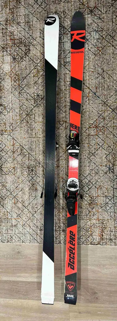 Rossi skis 177 with Look pivot 12 bindings, View more
