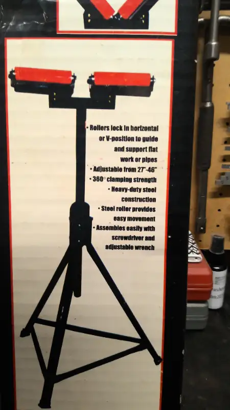 Adjustable Roller Stand in Hand Tools in Oshawa / Durham Region - Image 2