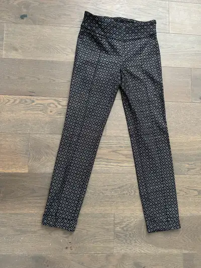 Lord and Taylor pull on pants Super classy and very comfortable Plus the brand “lord and Taylor” say...