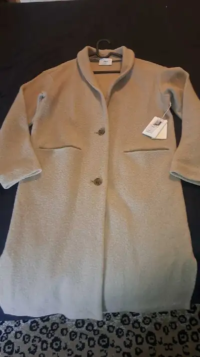 dressing coat, View more