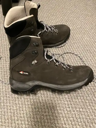 Hiking Boots, NEW, in box, View more