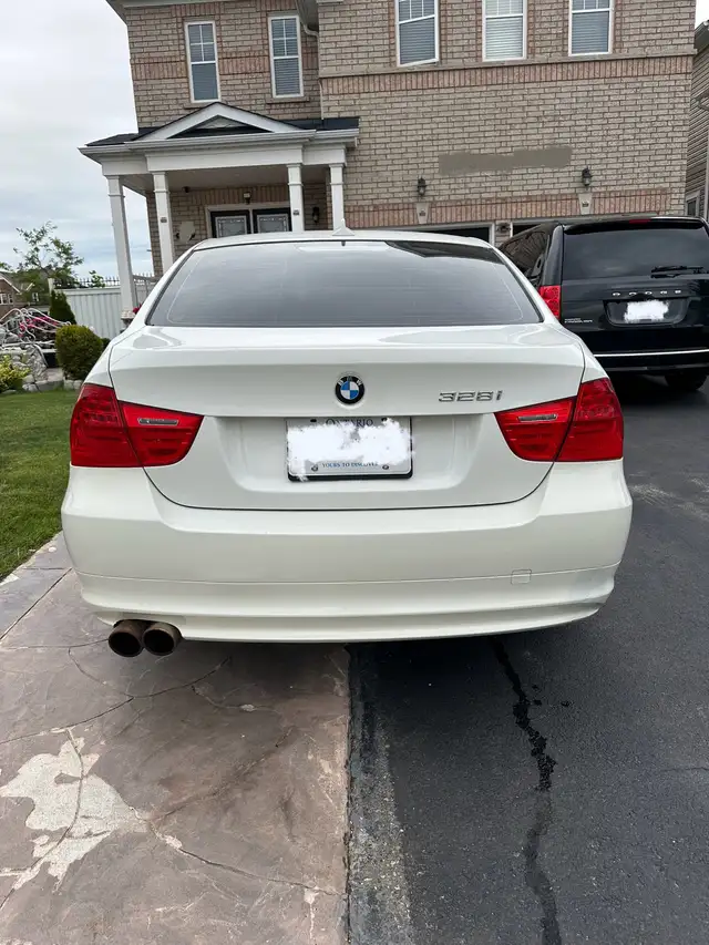 BMW 328i XDrive  in Cars & Trucks in Oakville / Halton Region - Image 3