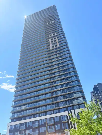 ️ TEK TOWER | 1-BEDROOM | $1,800 /MONTH 30 Francis St S, Downtown Kitchener 15th Floor | Private Bal...
