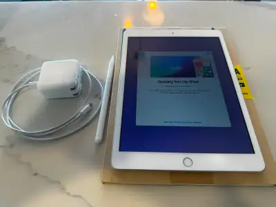 iPad 8th Gen 32gb, View more