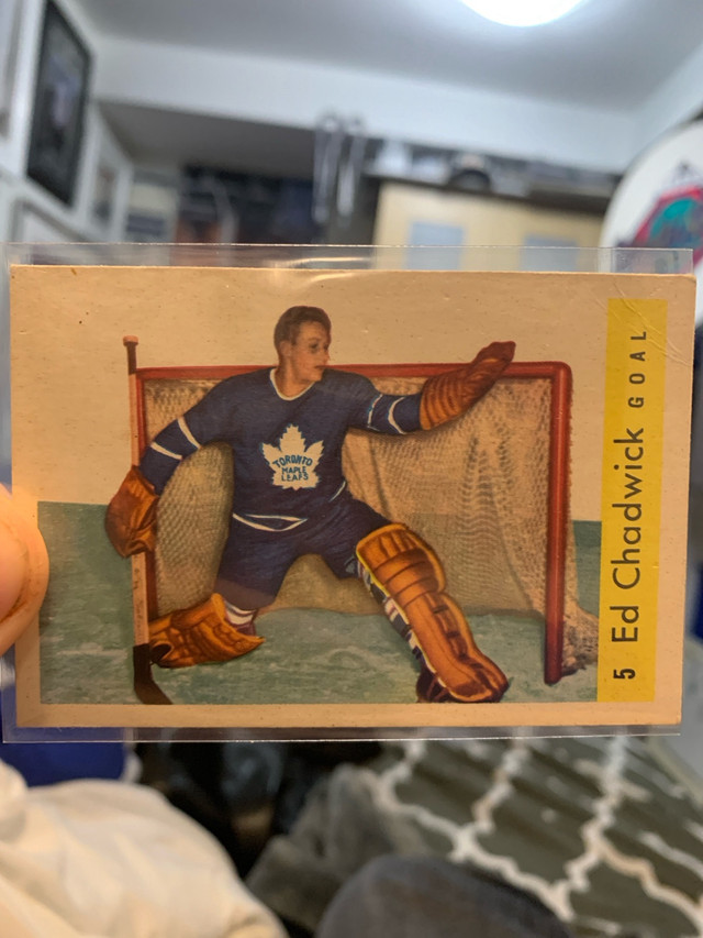 1959-60 Parkhurst Hockey #5	Ed Chadwick -  VERY GOOD  $40.00 in Garage Sales in Barrie