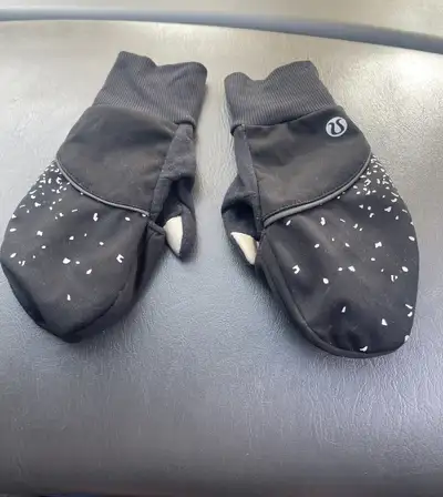 Women's Lululemon  Fast and Free HoodedRunning Gloves, View more