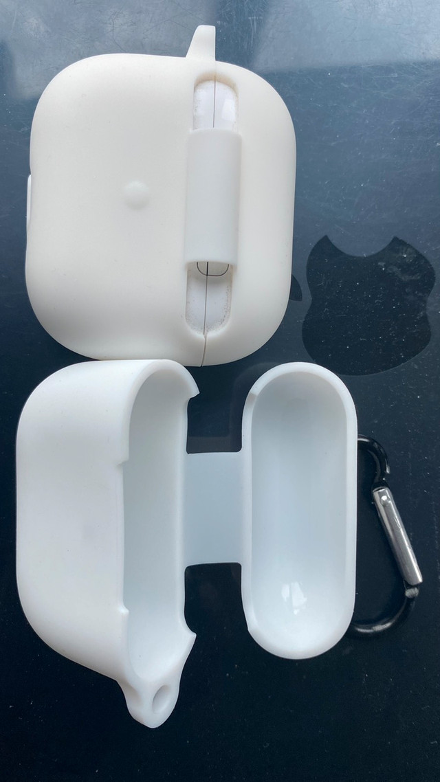 AirPod gen 3 silicone case  in Speakers, Headsets & Mics in City of Toronto - Image 3