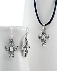 Sterling Silver 925 Celtic Cross Pendant & Earrings Set