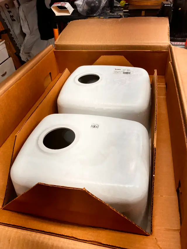 Kitchen double bowel sink65702479152129121