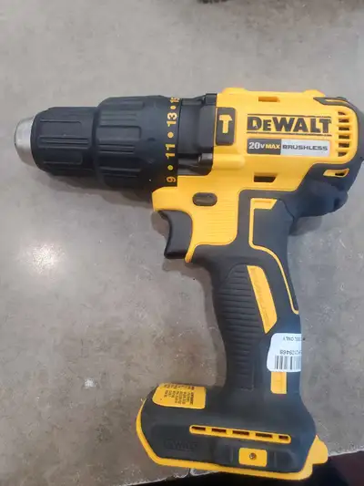 Dewalt 20v Max Brushless drill ( Tool Only )