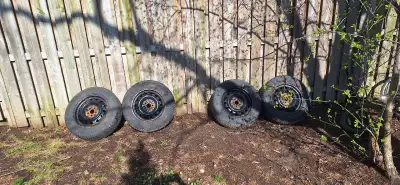 Selling a complete set of four (4) Michelin X-Ice winter tires mounted on black steel rims Brand/Mod...