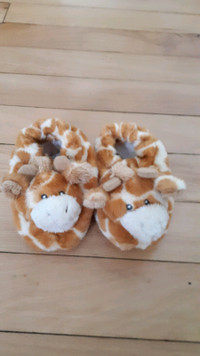 Russ Giraffe baby slippers