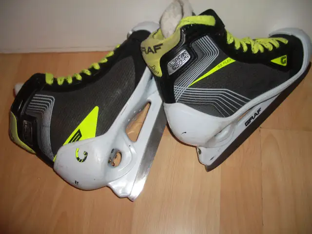 Patins goalie - GRAF supra G5035 - size  5-5.5 US men/ 6-6.5 fem in Skates & Blades in City of Montréal - Image 2