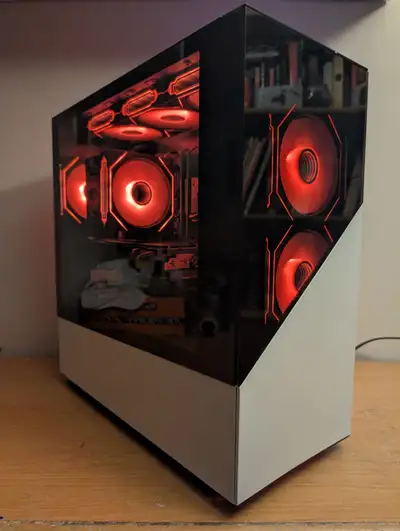Excellent condition, just assembled, custom gaming or rendering system. This is an excellent higher...
