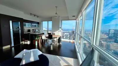 Toronto Short Term Rentals - 2nd bedroom Subleasing