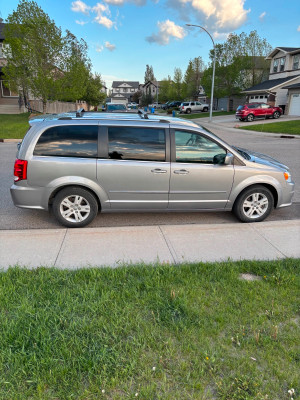 2015 Dodge Caravan Grand Caravan Crew