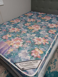 $25 double / full mattress 