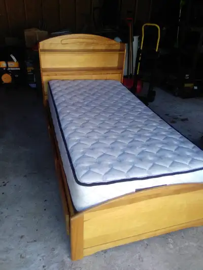 Single bed with draws, View more