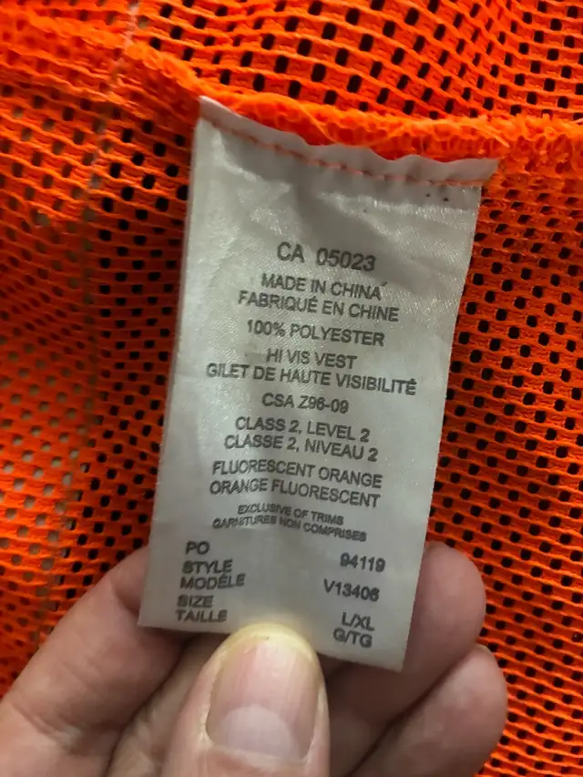 $4 Safety vest air cargo biking bike costume tool As Is in Men's in City of Toronto - Image 4