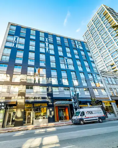 2 Bed 2 full Bath 796sf in the heart of Gastown 66 W Cordova Beautiful condo available for rent in t...