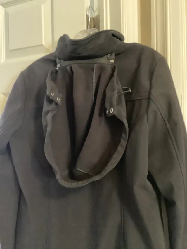 Ladies spring/rain coat in Women's - Tops & Outerwear in Kitchener / Waterloo - Image 5