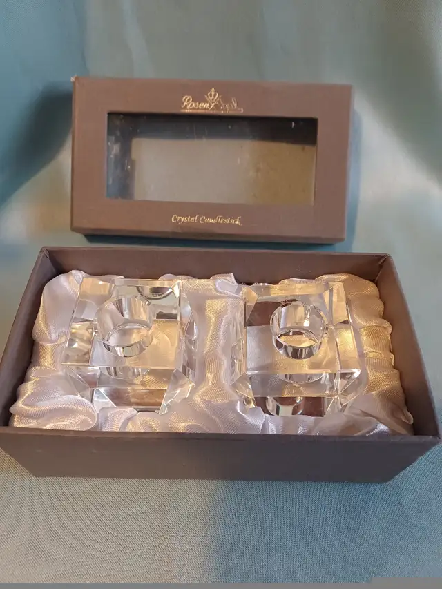 Rosenthal crystal candlesticks Pair in Home Décor & Accents in Calgary - Image 4