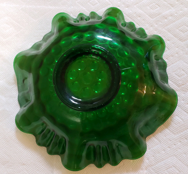 Carnival Glass Bowl Fenton Coin Dot Green in Arts & Collectibles in Barrie - Image 4