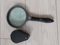 2 magnifying glass
