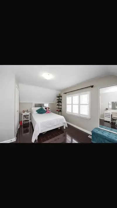 Room for Rent in Malton Near Westwood Mall
