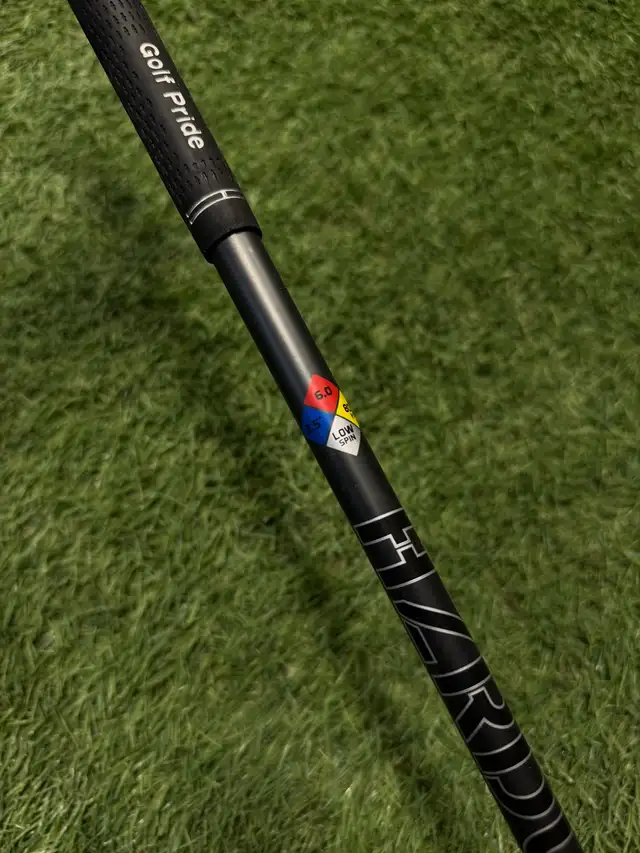 Titleist U500 4 Iron in Golf in Windsor Region - Image 6