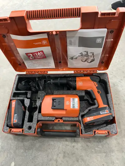 FEIN screw gun Comes with : 2 batteries 1 charger 1 case Works great Asking $150 obo