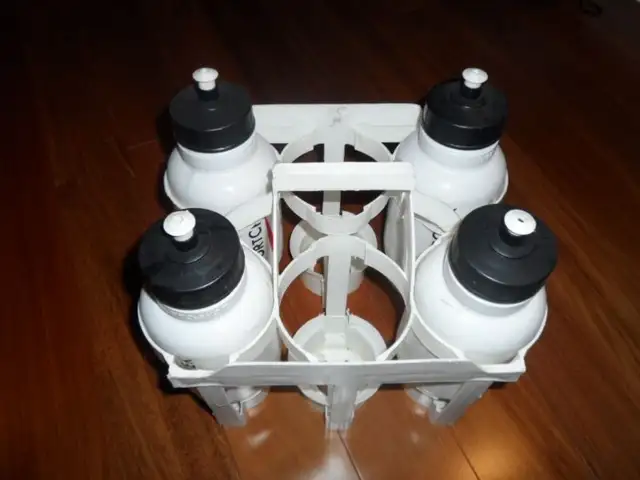 Sport Chek Water Bottles with Carry Case in Other in Markham / York Region - Image 3