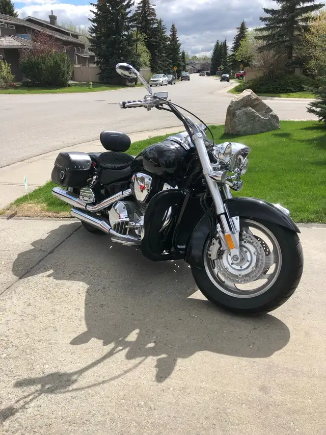 VTX1800N in Street, Cruisers & Choppers in Calgary - Image 6