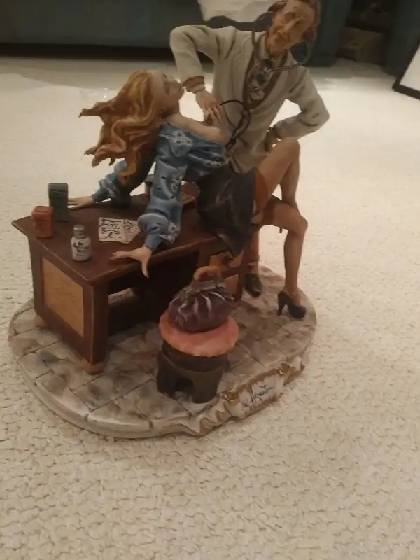 Capodimonte Enzo Arzenton: Risque doctor/patient in Arts & Collectibles in Markham / York Region - Image 3