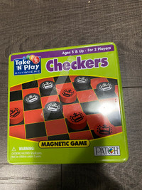 Checkers magnetic game