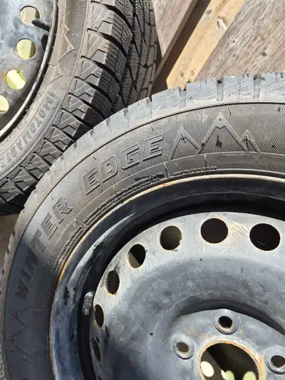 Only used for city driving for 2 seasons. Excellent condition. Price is for each tire. 215/55R16 Mot...