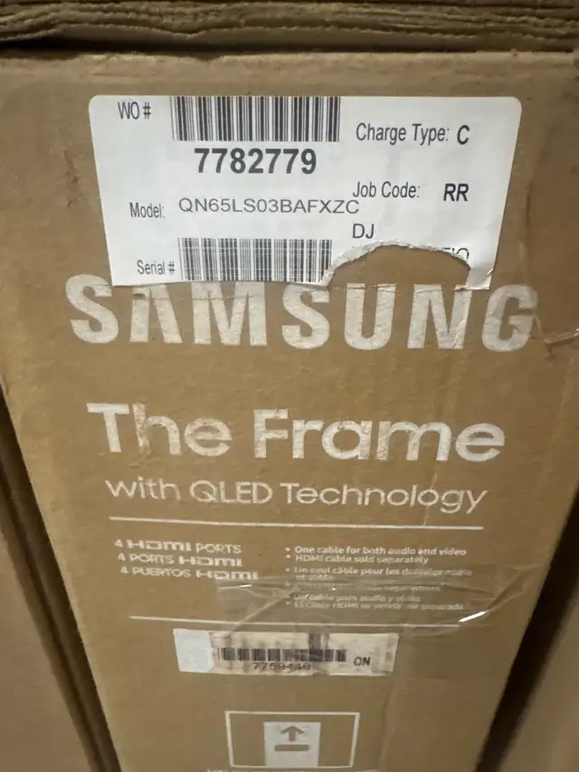 Samsung The Frame QN65LS03BAFXZC in TVs in City of Montréal - Image 2