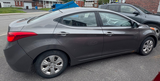 Hyundai Elantra dans Autos et camions  à Granby - Image 3