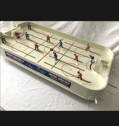 JEU DE HOCKEY DE TABLE / TABLE TOP HOCKEY GAME, View more