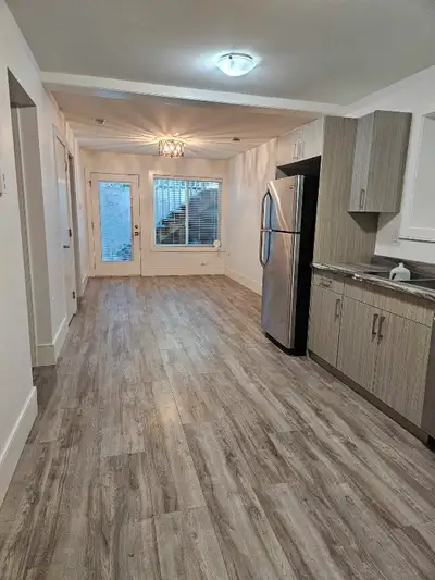 2 Bedroom in White Rock