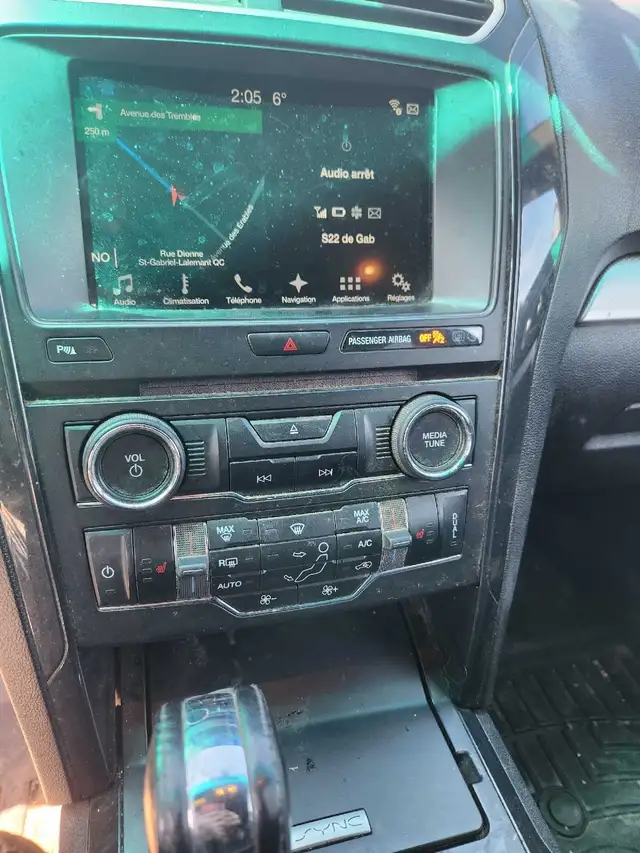 Ford Explorer XLT537996756235079689
