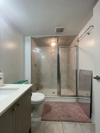 1 Bed in 4 bedroom Townhome in Etobicoke