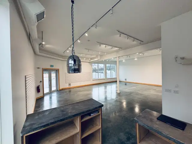 Commercial Space for Lease in Commercial & Office Space for Rent in Whitehorse - Image 11