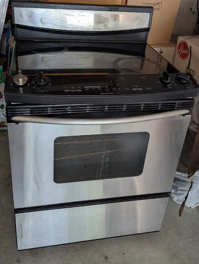 KitchenAid Stove Range  in Stoves, Ovens & Ranges in Markham / York Region - Image 2