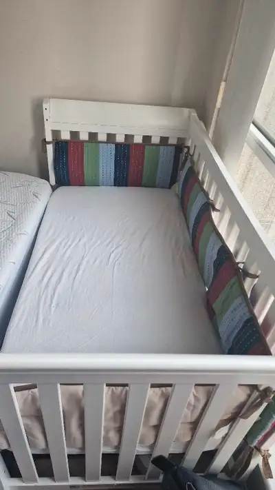 Convertible Crib with organic mattress , View more
