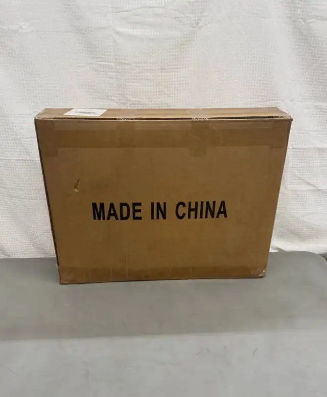 Floor Mat Set Chevrolet Equinox EV in Other in Hamilton - Image 4